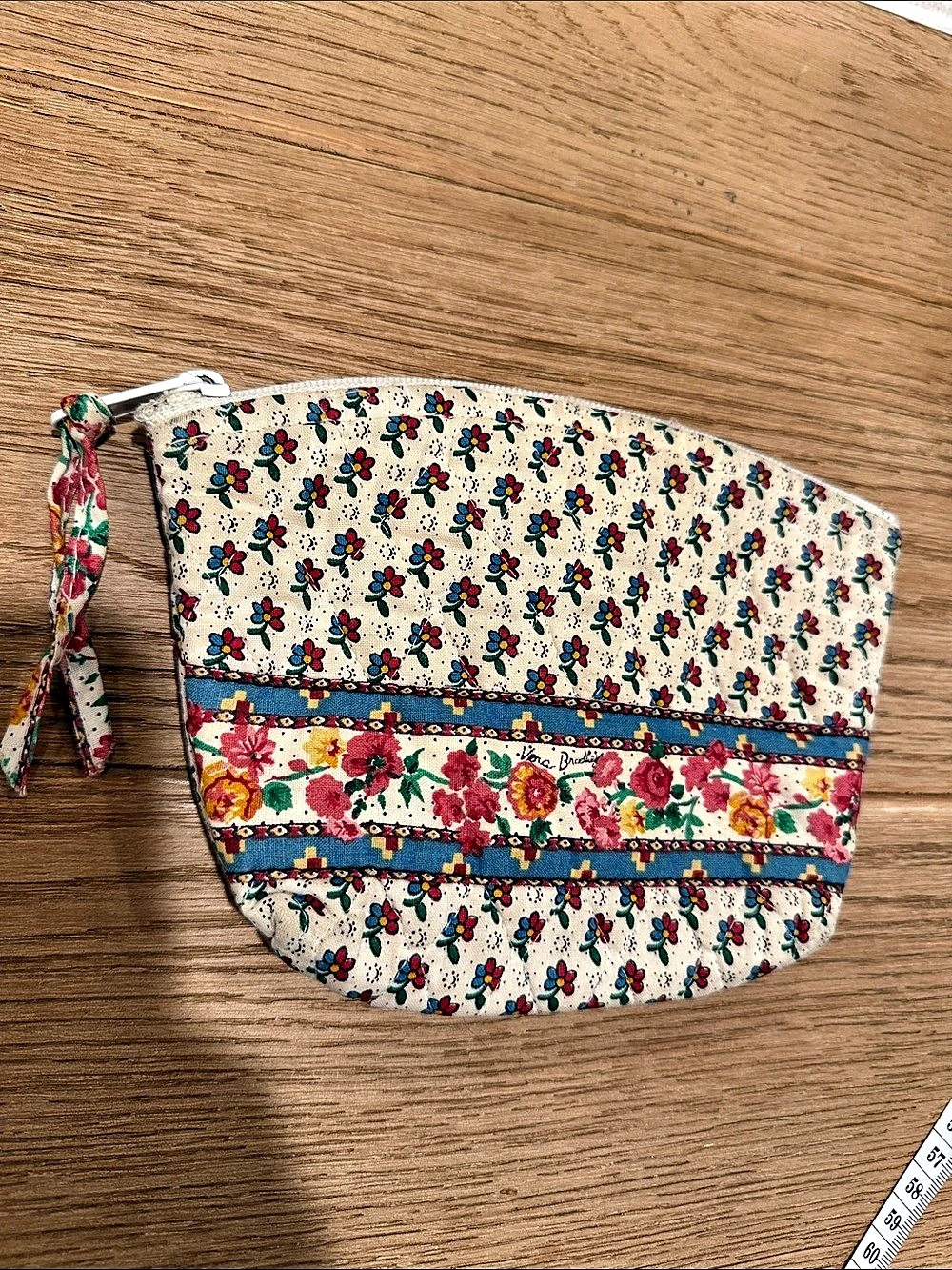Vintage Vera Bradley Floral Wristlet Cosmetic Pouch in Cream